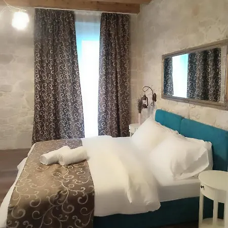 Boutique Marijini Dvori 4*