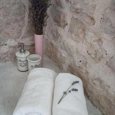 Boutique Marijini Dvori 4* Tribalj