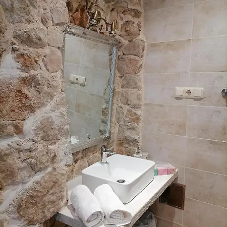 Nocleg ze śniadaniem Boutique Marijini Dvori