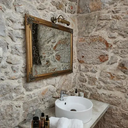 Boutique Marijini Dvori 4*
