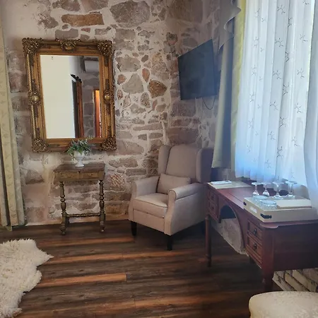 Boutique Marijini Dvori Bed and breakfast