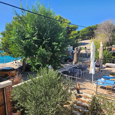 לינה וארוחת בוקר Boutique Marijini Dvori Tribalj