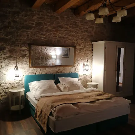 Boutique Marijini Dvori 4*