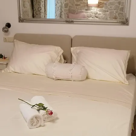 Boutique Marijini Dvori Bed and breakfast Tribalj