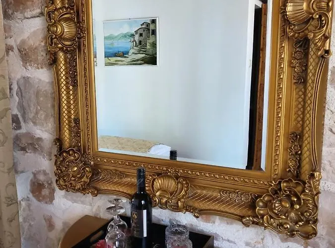 Boutique Marijini Dvori 4* Tribalj