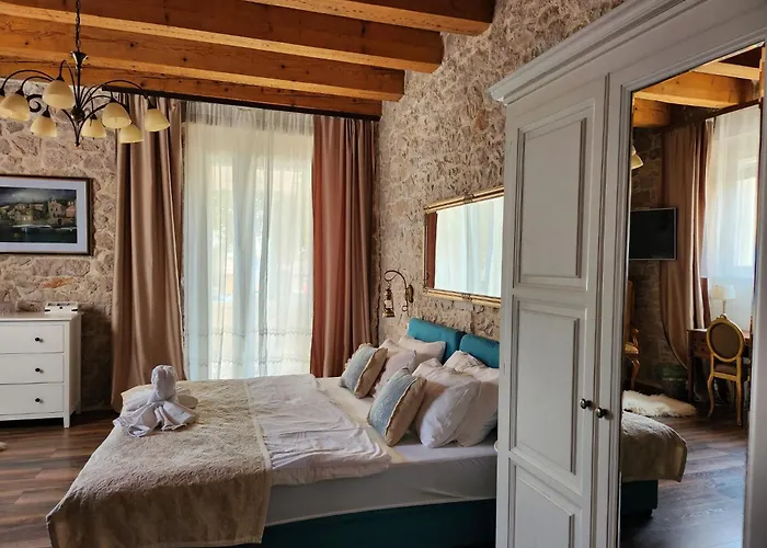 Boutique Marijini Dvori Bed & Breakfast Tribalj
