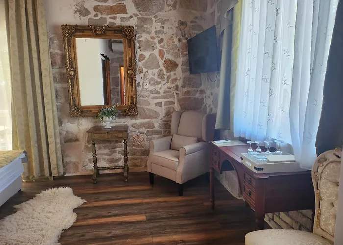 Boutique Marijini Dvori B&B