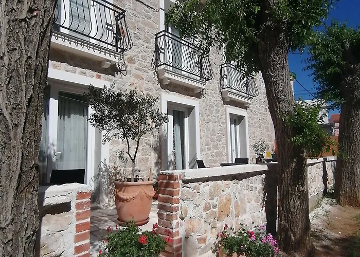 Bed & Breakfast Boutique Marijini Dvori Tribalj