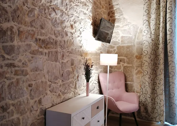 Boutique Marijini Dvori Bed & Breakfast 4*